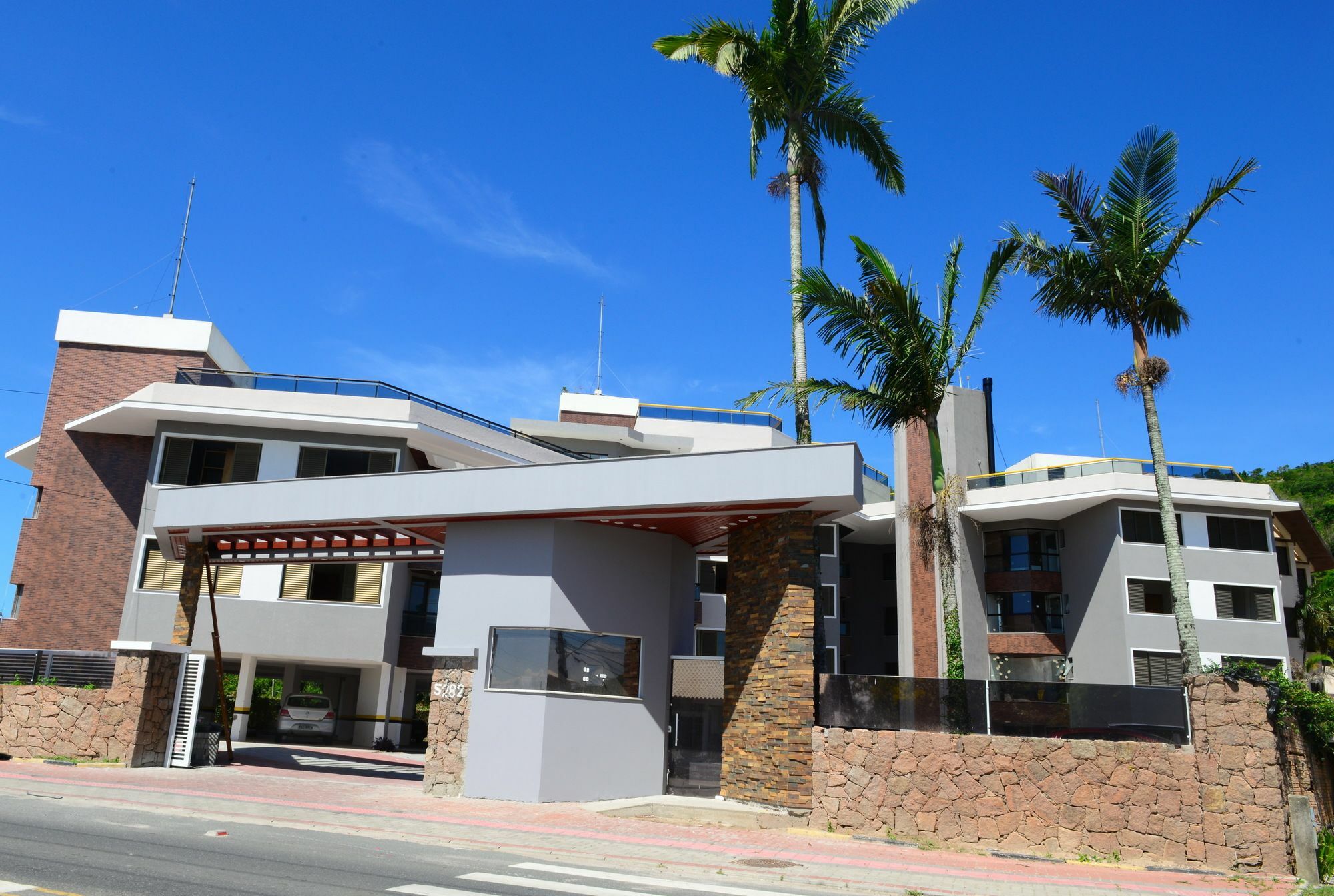 Boulevard Ponta Das Canas Governador Celso Ramos Dış mekan fotoğraf